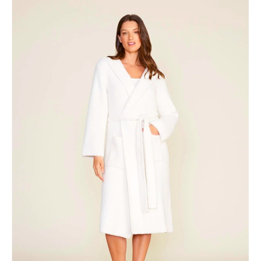 Brand Barefoot Dreams.  Cozy Chic Ribbed Hooded Robe